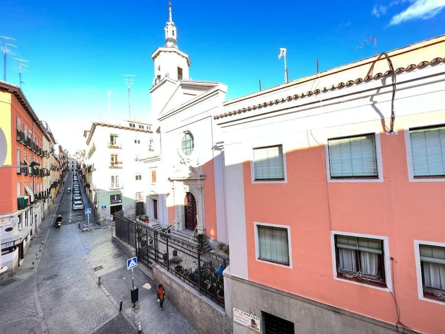 Exterior Atocha Ile Fe Lägenhet Madrid Exteriör bild